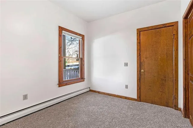 $1,800 | 18 Center Street, Unit 1, Poughkeepsie, NY 12601