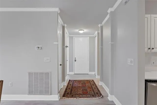 $5,800 | 3510 54th Drive West, Unit 201, Bradenton, FL 34210