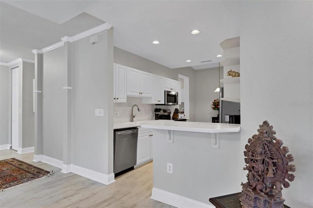 3510 54th Drive West, Unit 201 Bradenton, FL 34210 - Photo 7 of 20