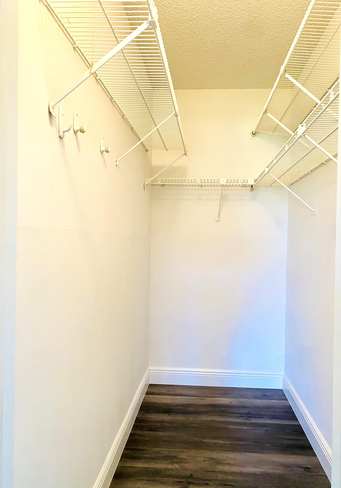 256 Mansfield F, Unit G Boca Raton, FL 33434 - Photo 15 of 40 HUGE CLOSET