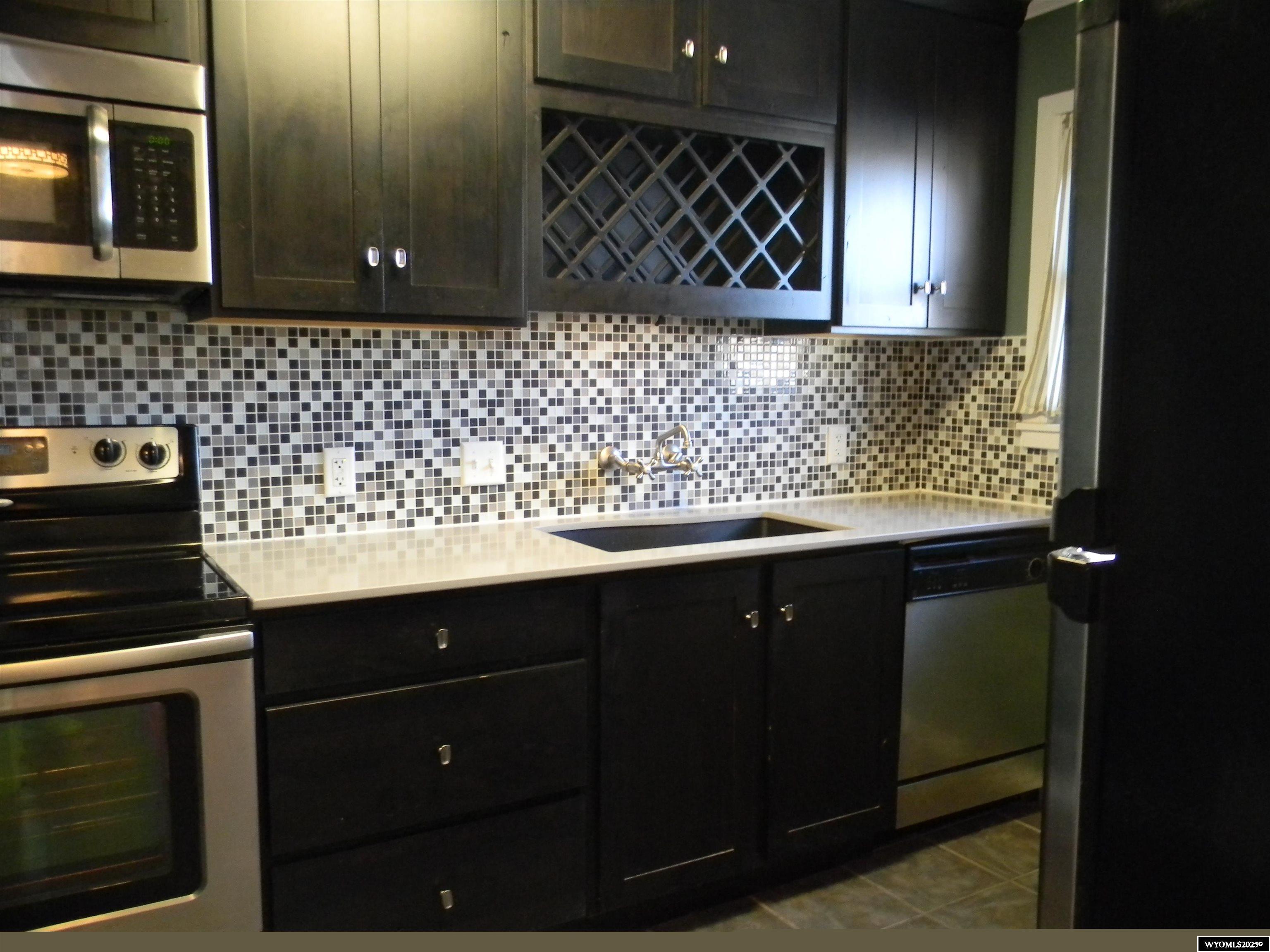 619 Elk Street Kemmerer, WY 83101 - Photo 9 of 24