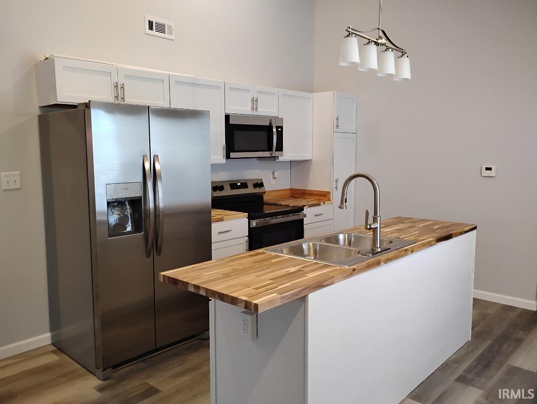 4014 Hanna Street Fort Wayne, IN 46806 - Photo 1 of 15