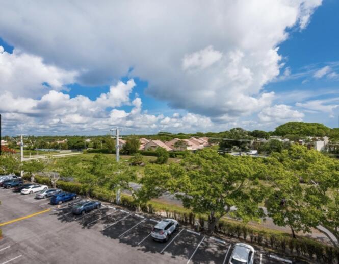 198 Northwest 67th Street, Unit 507 Boca Raton, FL 33487 - Photo 2 of 14 IMG_1942