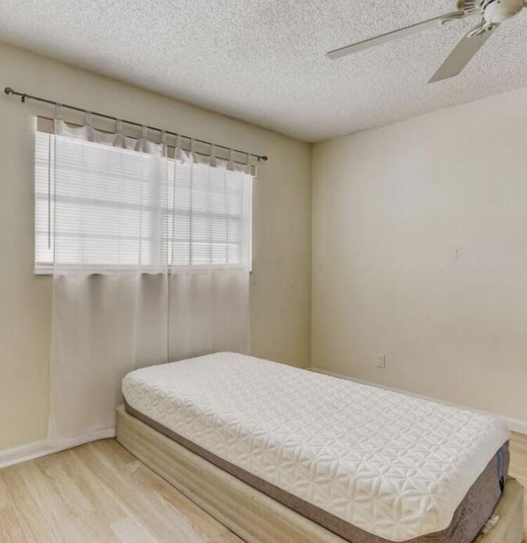 198 Northwest 67th Street, Unit 507 Boca Raton, FL 33487 - Photo 10 of 14 IMG_1952