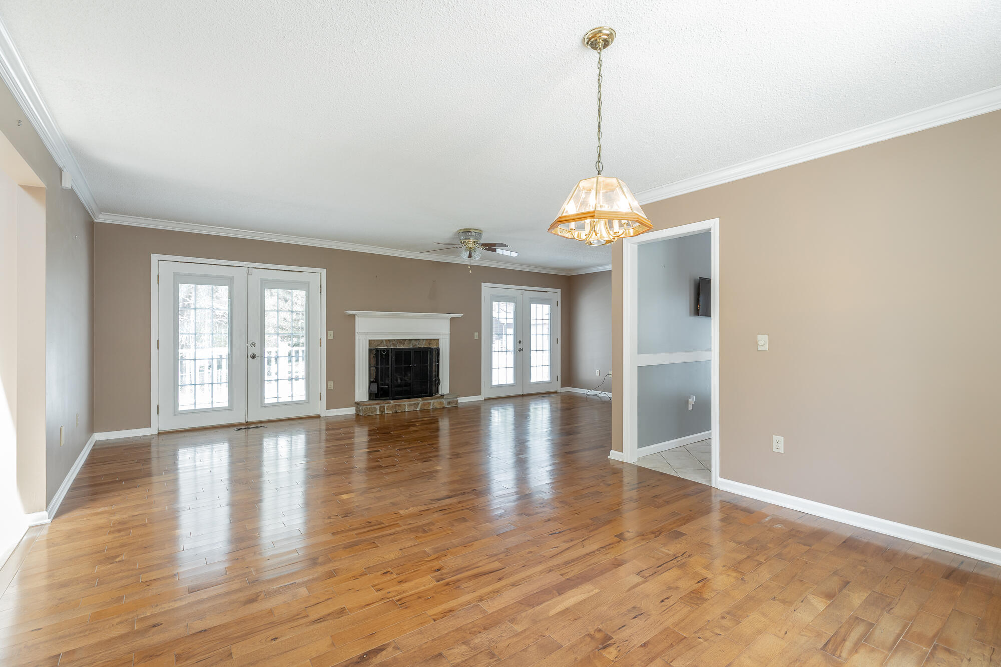 210 Cardinal Loop Crossville, TN 38555 - Photo 12 of 37 210 Cardinal Loop HD-8