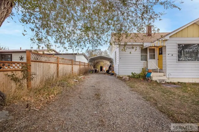 $230,000 | 378 2nd W Street, Ririe, ID 83443