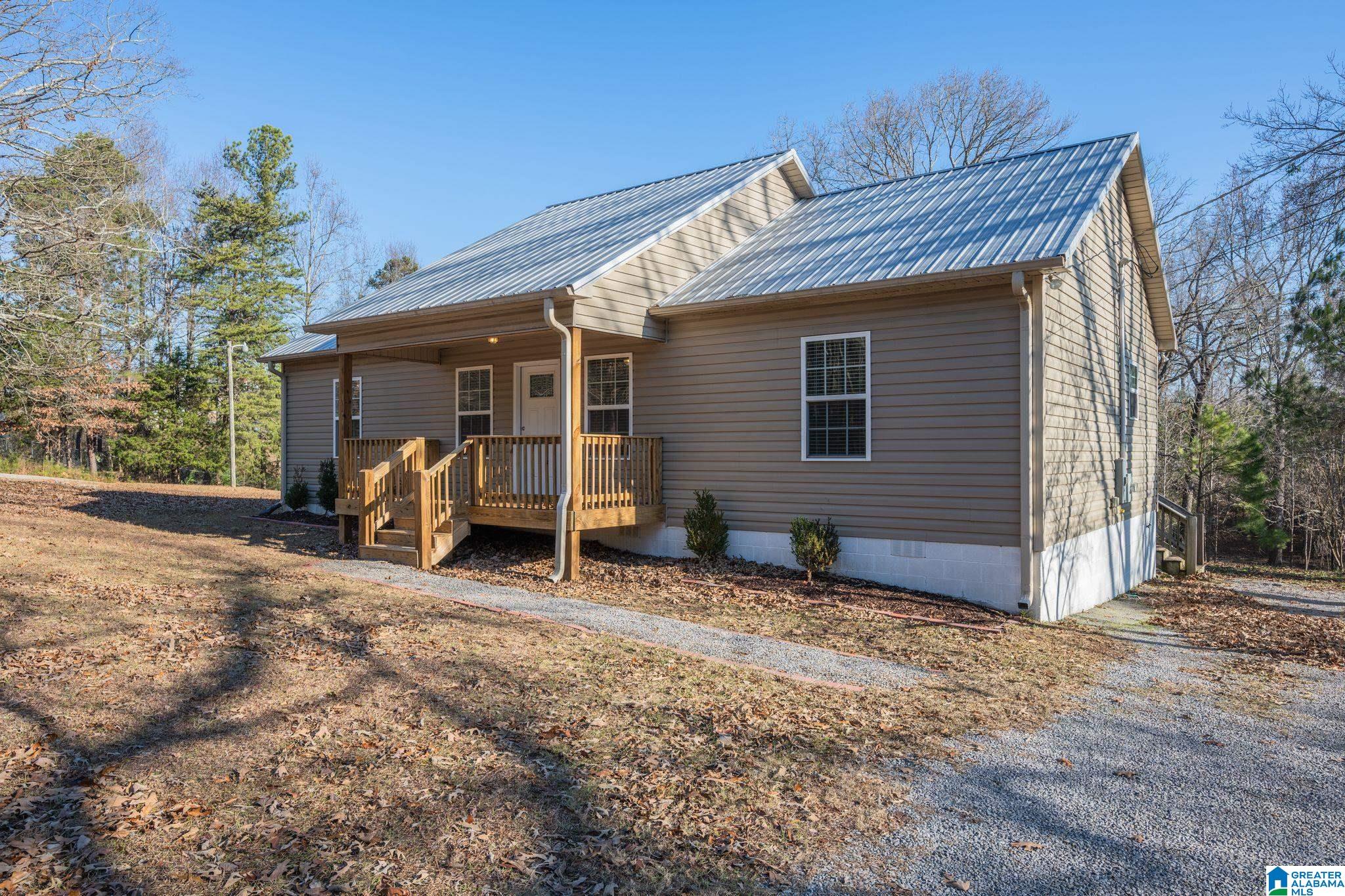 9330 Old Stouts Road Warrior, AL 35180 - Photo 3 of 28