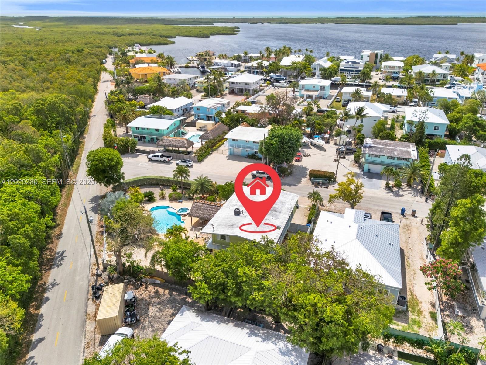 443 4th Road Key Largo, FL 33037 - Photo 5 of 61