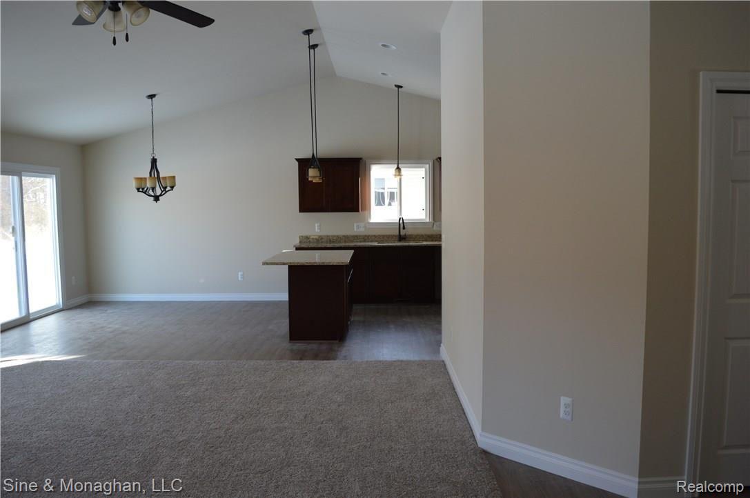9525 Amy Road Algonac, MI 48001 - Photo 12 of 25 021.JPG