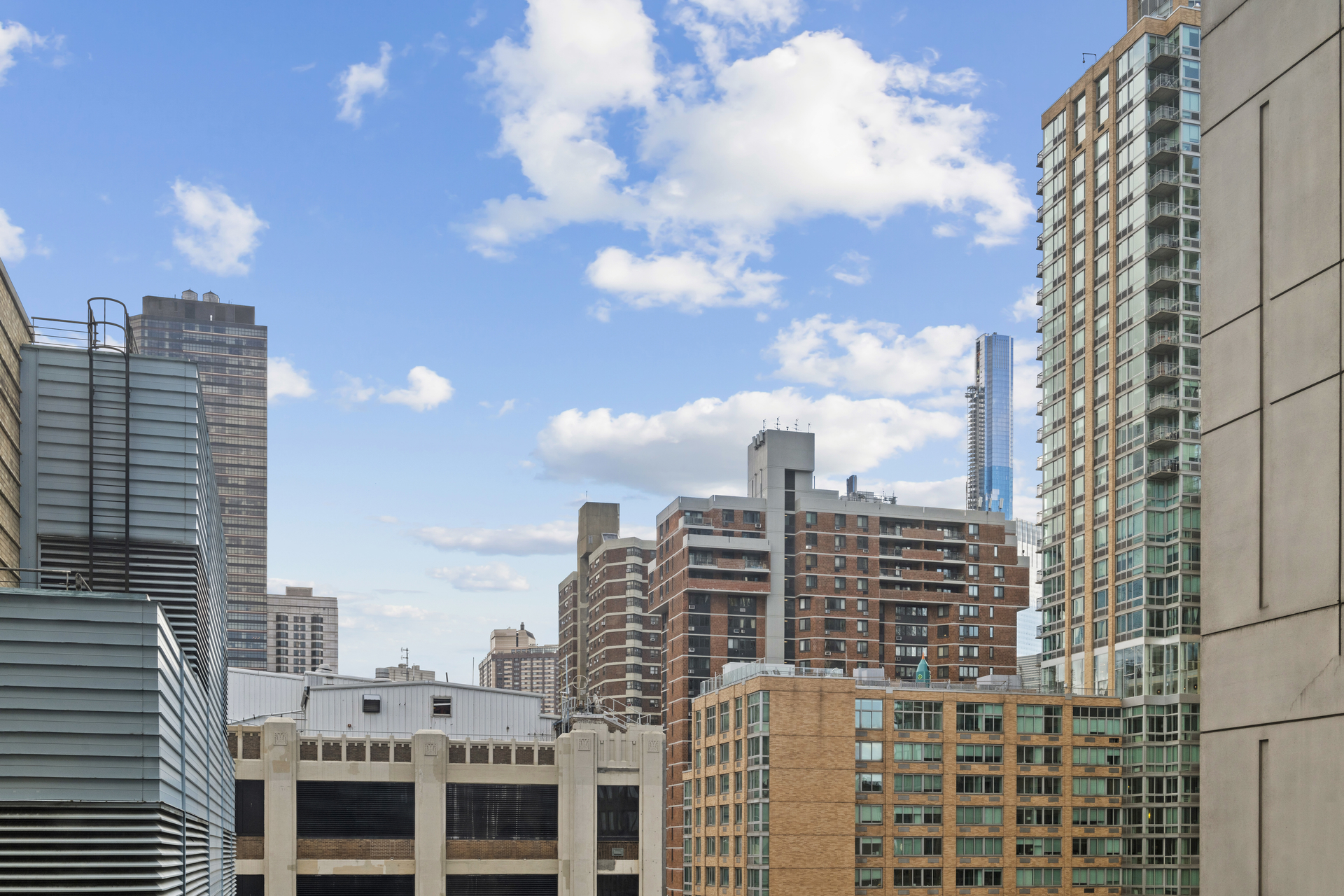 120 Riverside Boulevard, Unit 10P Manhattan, NY 10069 - Photo 6 of 10