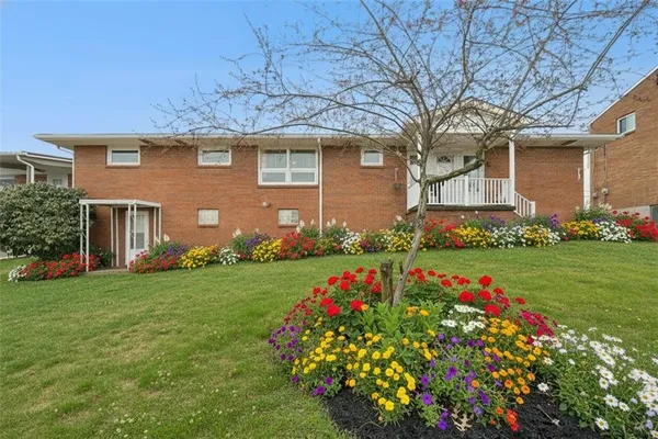 $265,000 | 492 Edward Street, Latrobe, PA 15650