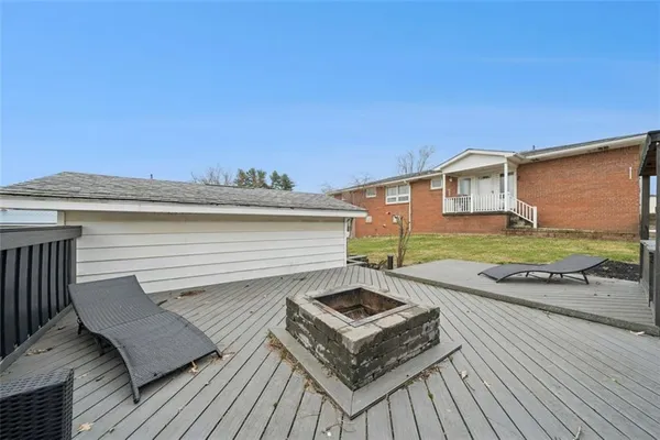 $265,000 | 492 Edward Street, Latrobe, PA 15650