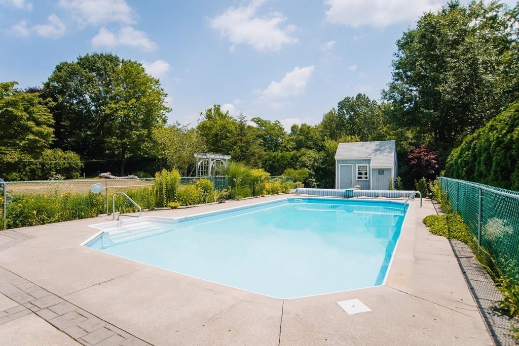 69 Deer Run Road West Springfield, MA 01089 - Photo 9 of 40