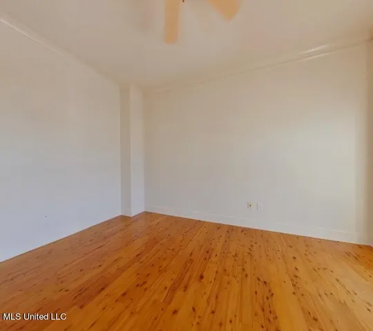 $1,250 | 308 East Pearl Street, Unit 1004, Jackson, MS 39201