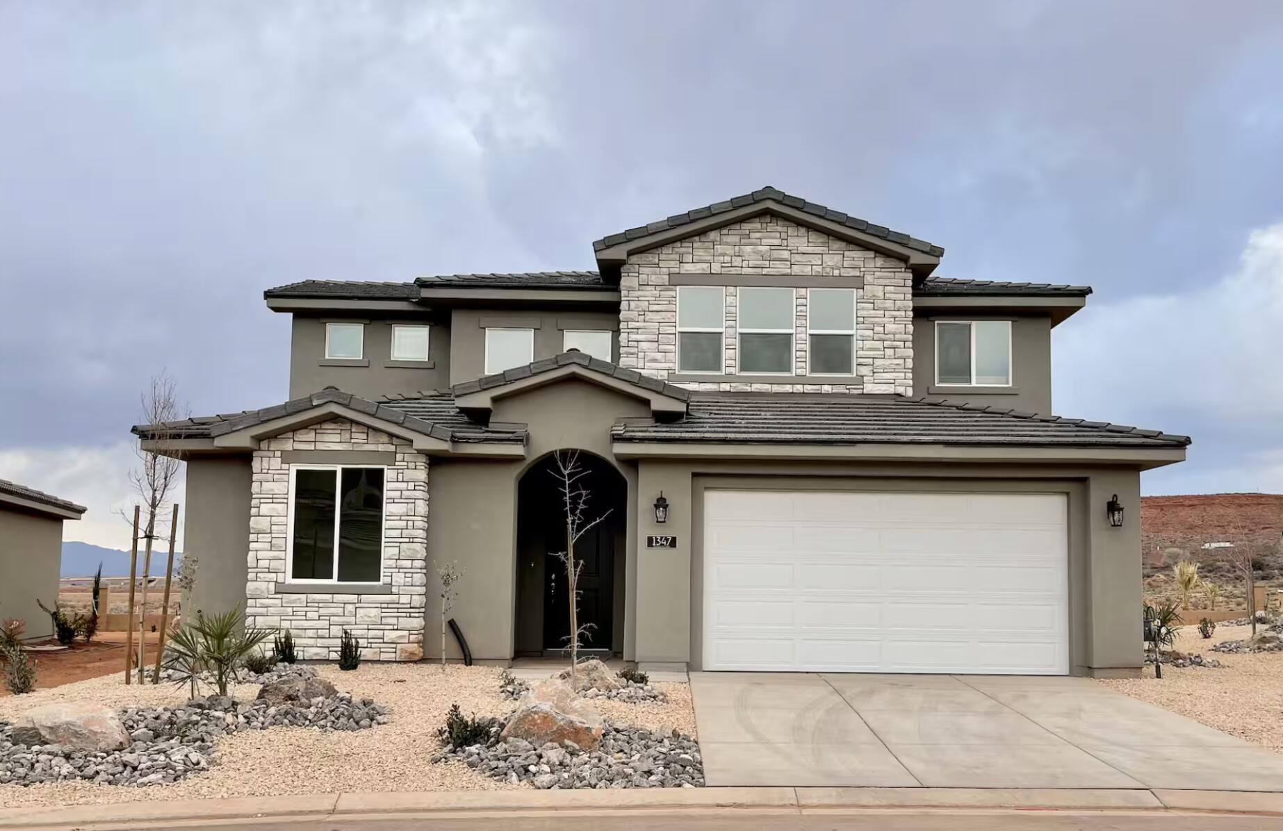 1347 Paseos Street Washington, UT 84780 - Photo 2 of 39 Screen Shot 2026-04-21 at 8.18.30 PM