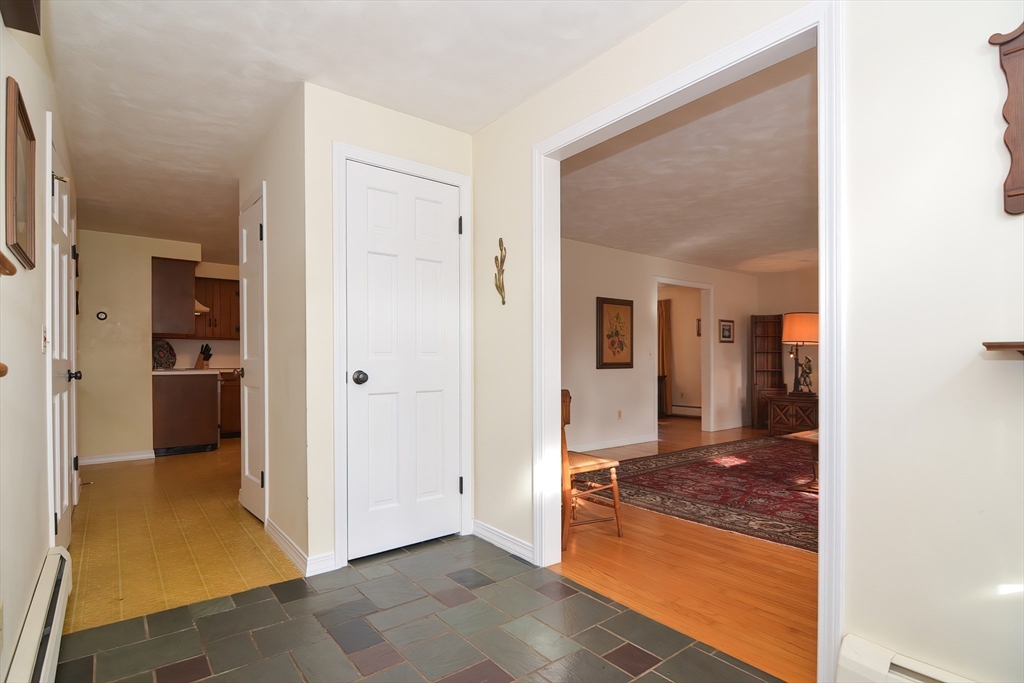 90 Ferncliffe Road Seekonk, MA 02771 - Photo 19 of 35 Gallery Image 19