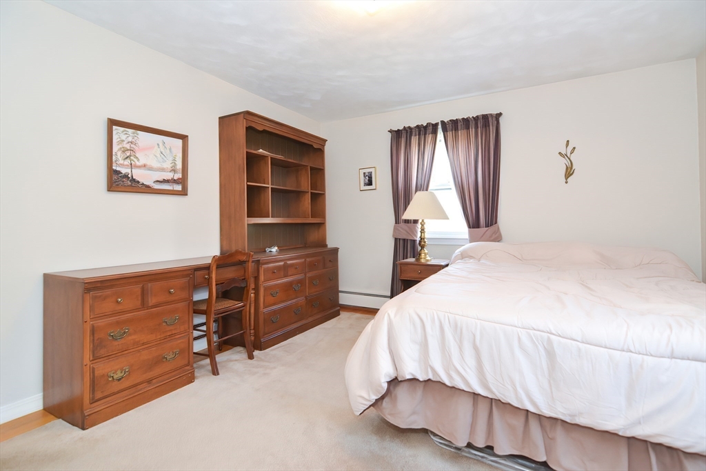 90 Ferncliffe Road Seekonk, MA 02771 - Photo 32 of 35 Gallery Image 32