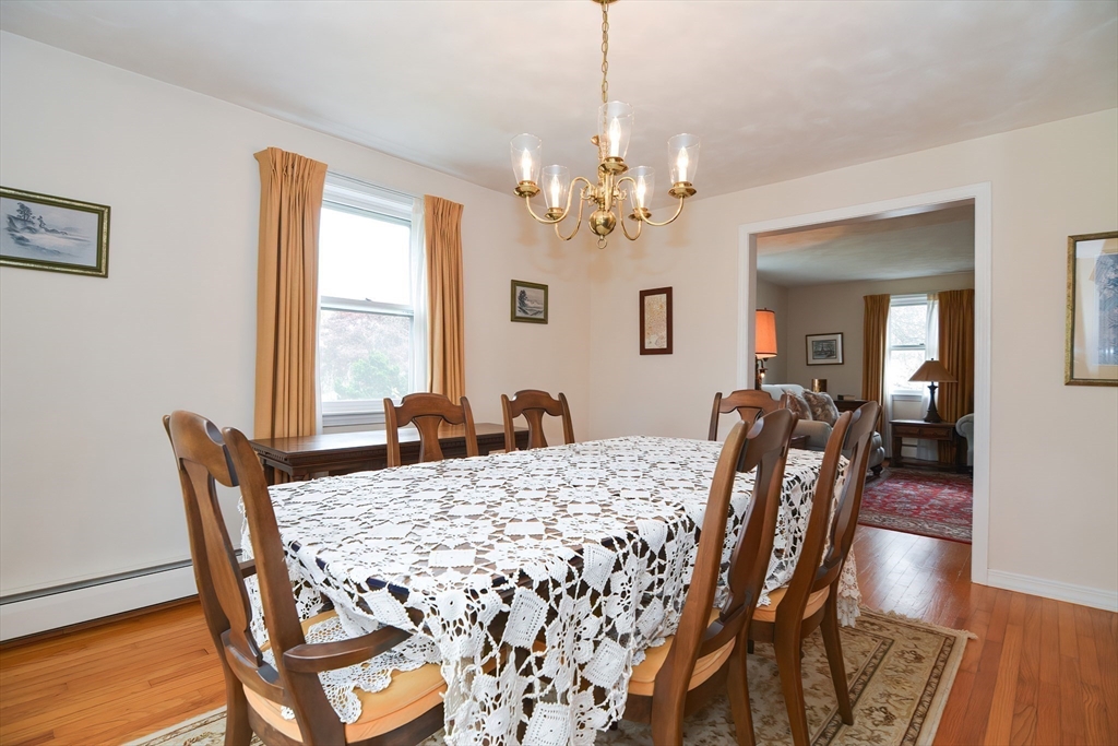 90 Ferncliffe Road Seekonk, MA 02771 - Photo 9 of 35 Gallery Image 9