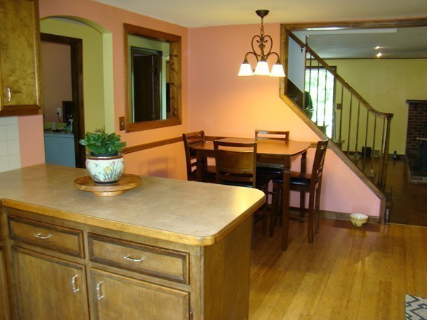 554 East Mountain Road Westfield, MA 01085 - Photo 8 of 30 Gallery Image 8