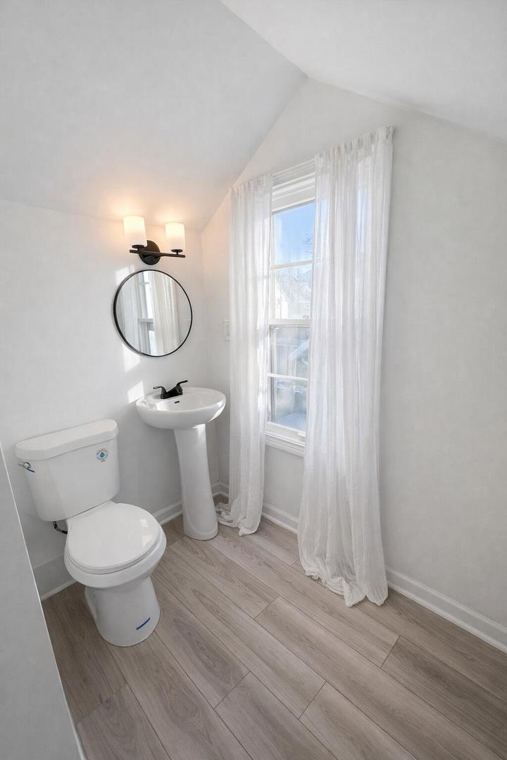 232 South Genoa Street Genoa, IL 60135 - Photo 16 of 19