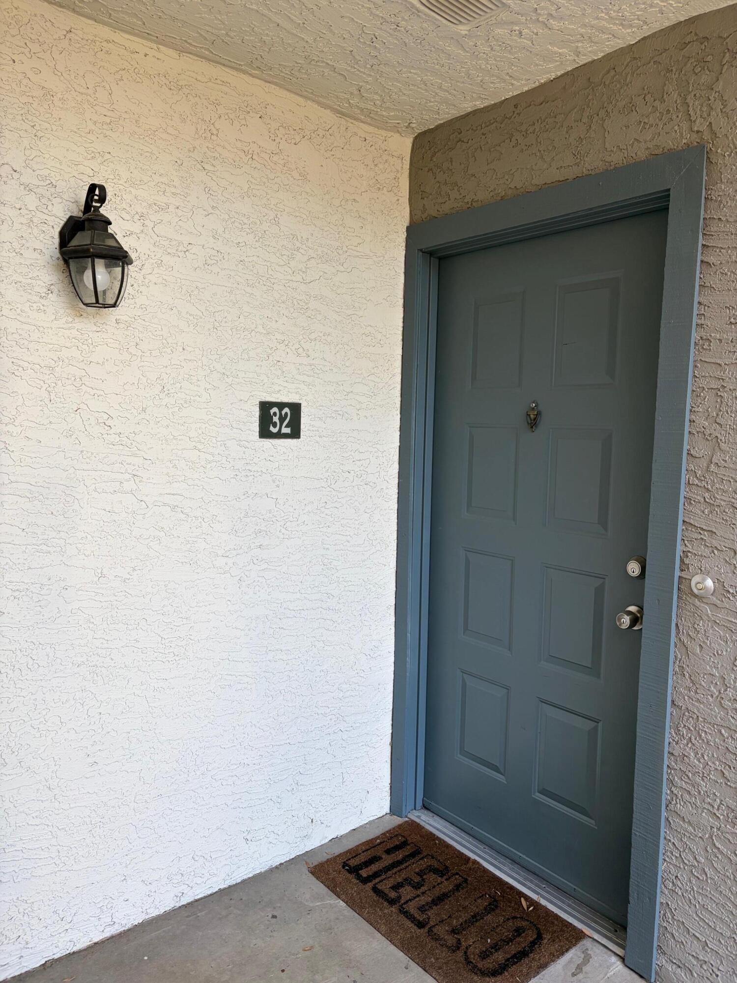 43376 Cook Street, Unit 32 Palm Desert, CA 92211 - Photo 5 of 31 a view of a closet