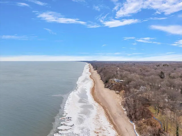 $94,000 | 6211 Lakewood Pointe Drive, Coloma, MI 49038