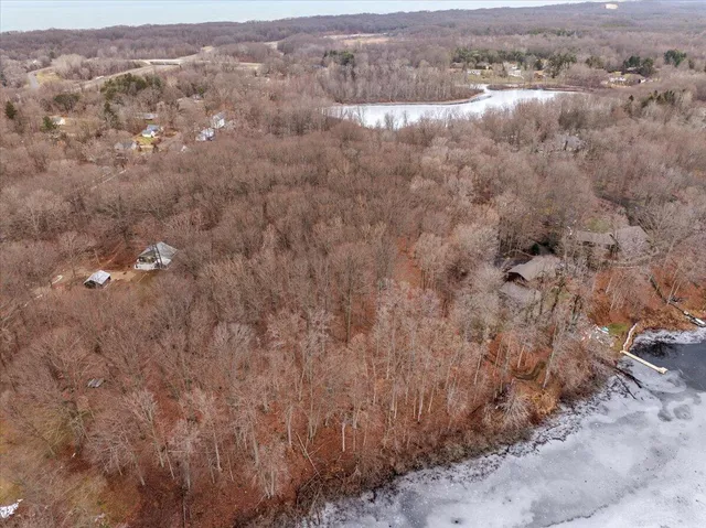 $94,000 | 6211 Lakewood Pointe Drive, Coloma, MI 49038