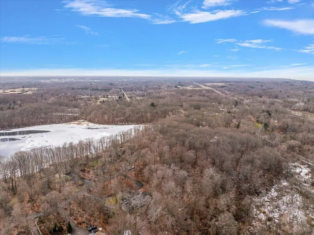 $94,000 | 6211 Lakewood Pointe Drive, Coloma, MI 49038