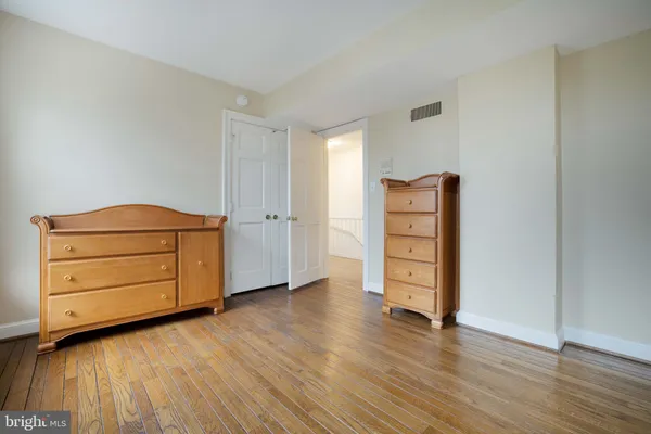$10,500 | 3327 R Street Northwest, Washington, DC 20007