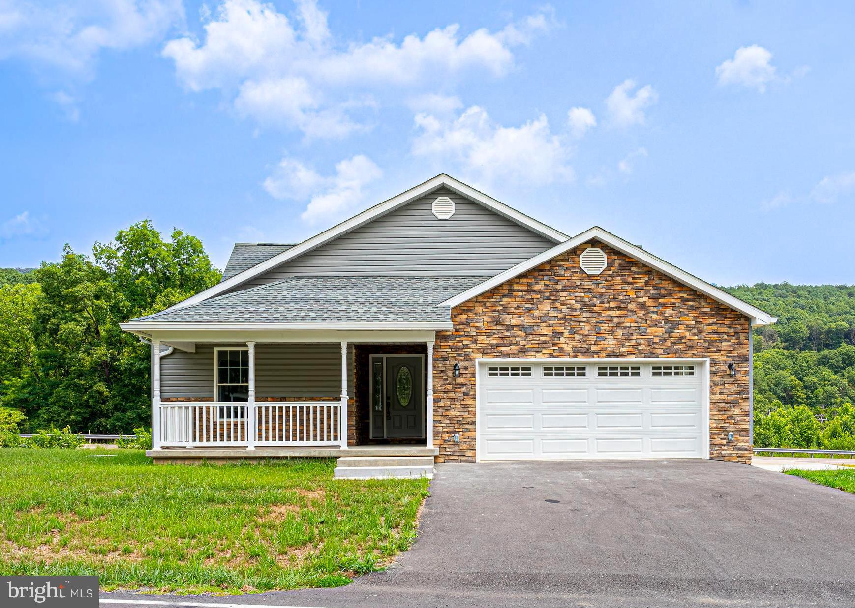 13514 Old Cresaptown Road Southwest Lavale, MD 21502 - Photo 2 of 38 Gallery Image 2
