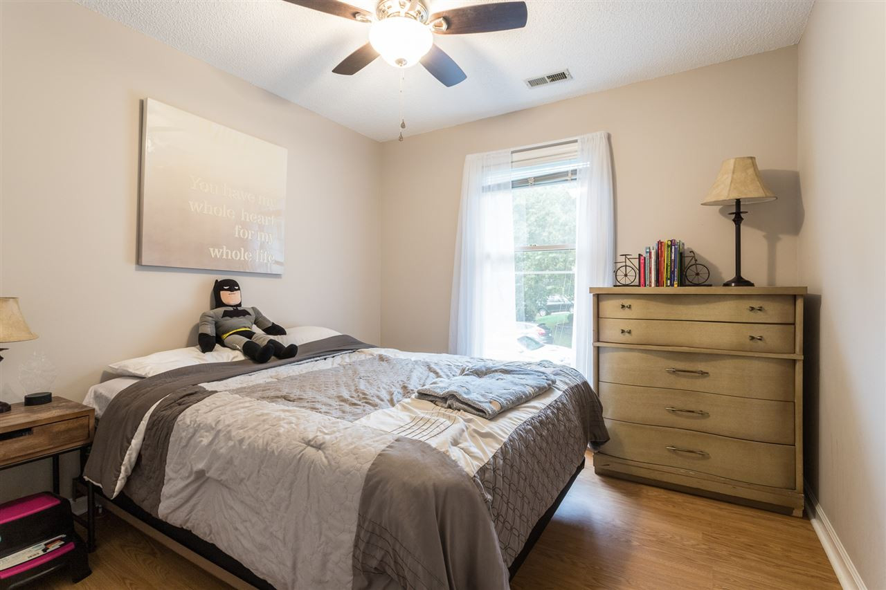 5613 Edgebury Road Raleigh, NC 27613 - Photo 11 of 15 Photo 11