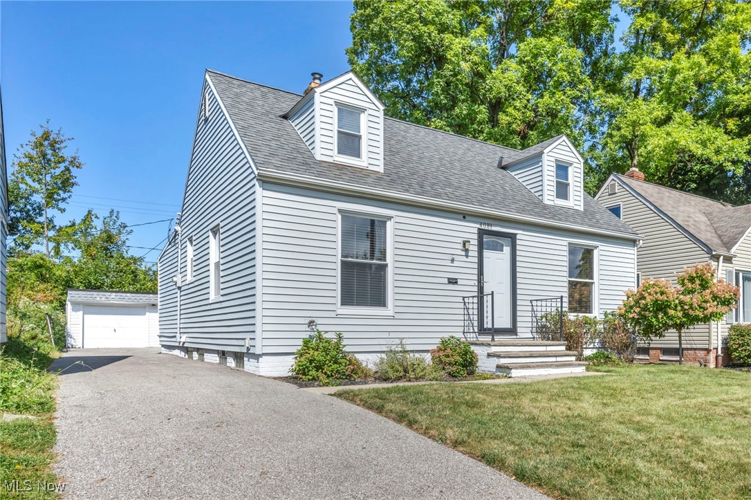 4081 Wilmington Road Cleveland, OH 44121 - Photo 4 of 41 Gallery Image 4