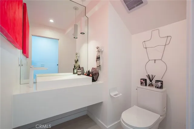 $1,850,000 | 3855 South Centinela Avenue, Los Angeles, CA 90066