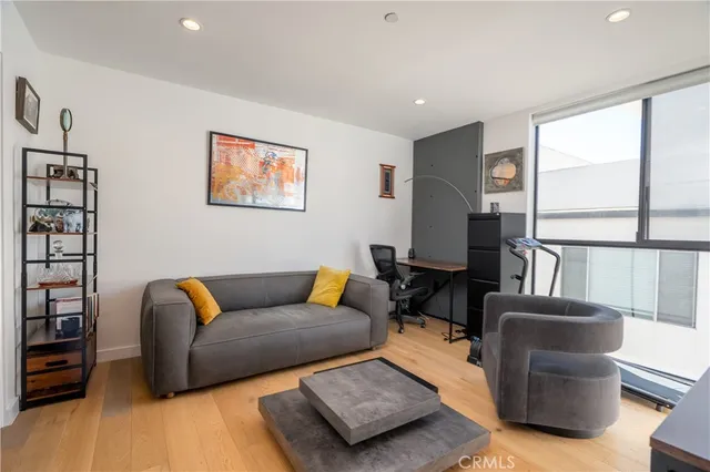 $1,850,000 | 3855 South Centinela Avenue, Los Angeles, CA 90066