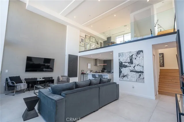 $1,850,000 | 3855 South Centinela Avenue, Los Angeles, CA 90066