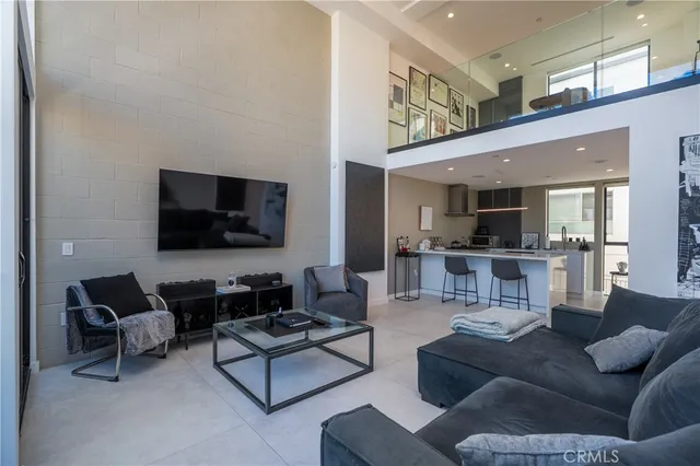 $1,850,000 | 3855 South Centinela Avenue, Los Angeles, CA 90066