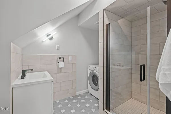 $710,000 | 104 Lost Tree Lane, Cary, NC 27513