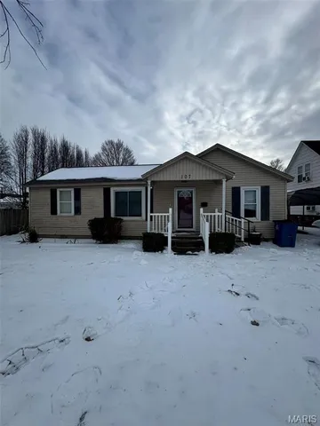 $124,900 | 107 East 8th Street, Portageville, MO 63873