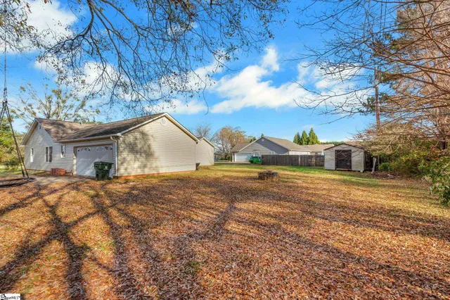 $324,000 | 1185 Holly Springs Road, Lyman, SC 29365