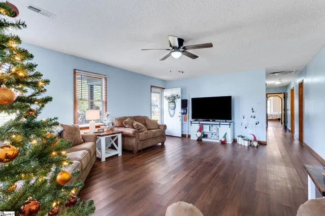 $324,000 | 1185 Holly Springs Road, Lyman, SC 29365