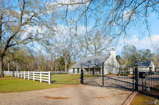 $565,000 | 7850 Droze Road, Greenwell Springs, LA 70739
