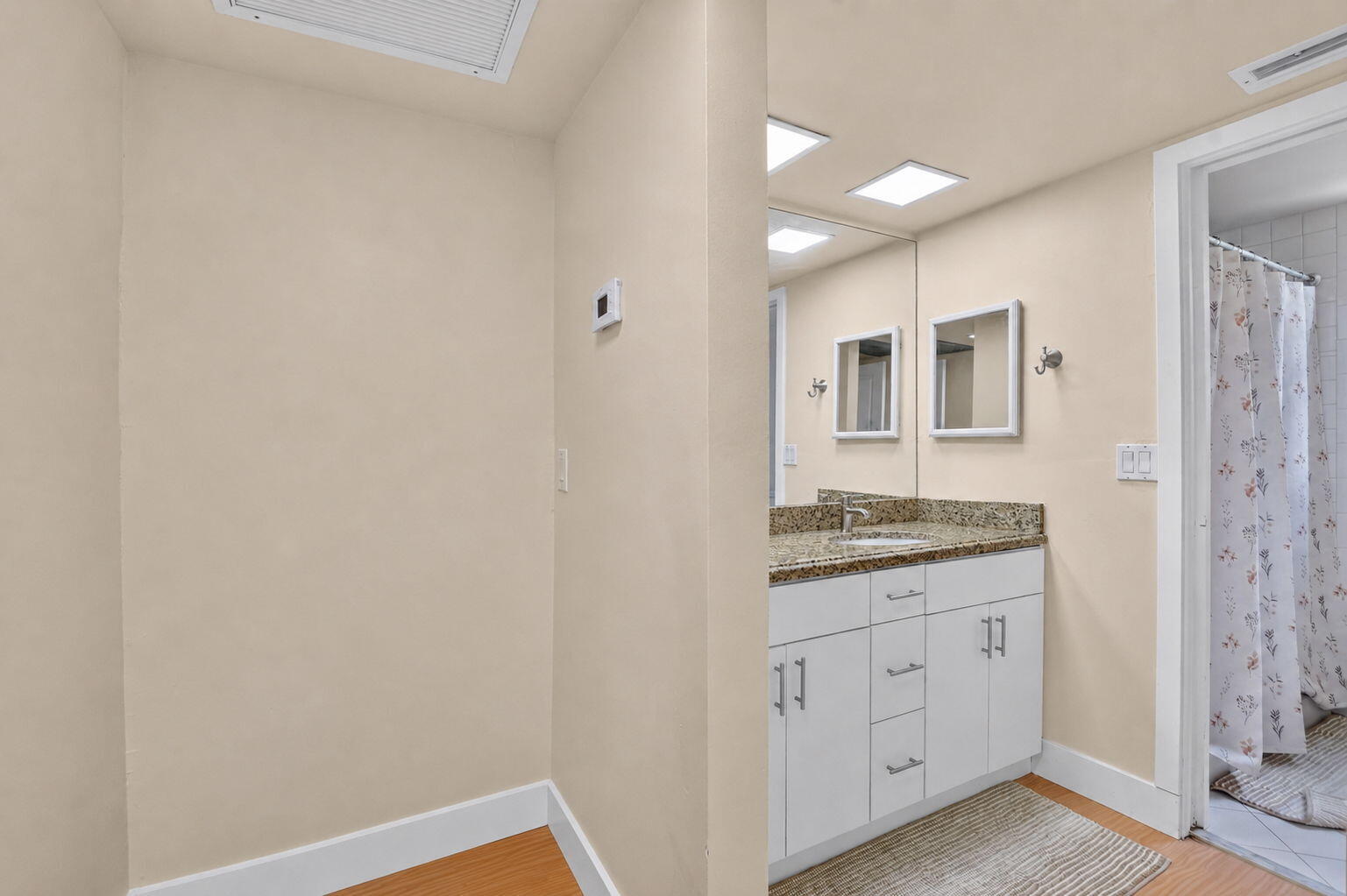 20249 Boca W Drive, Unit 2603 Boca Raton, FL 33434 - Photo 17 of 33 Full Bath