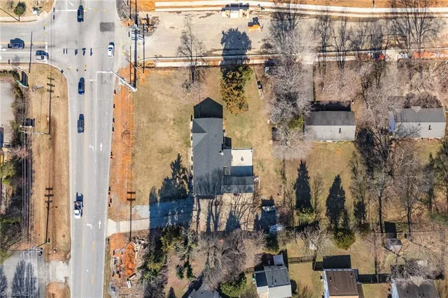 $925,000 | 2116 Penny Road, High Point, NC 27265