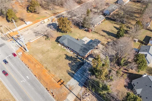 $925,000 | 2116 Penny Road, High Point, NC 27265