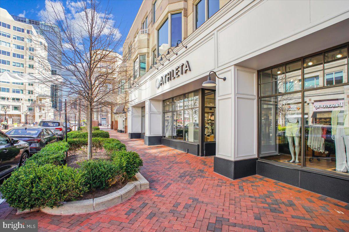 12001 Market Street, Unit T51 Reston, VA 20190 - Photo 55 of 62 Reston Town Center