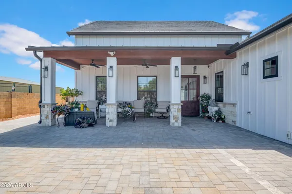 $1,300,000 | 159 East Water Tank Road, Gilbert, AZ 85296