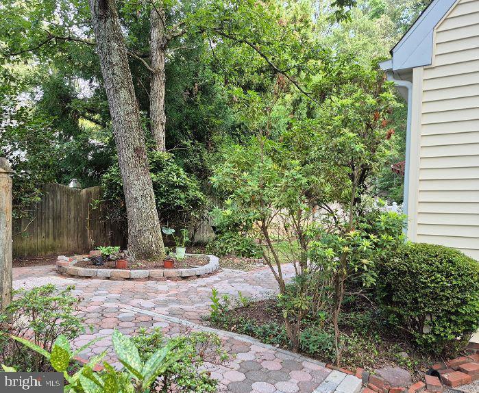 3896 5 Friars Road Salisbury, MD 21804 - Photo 46 of 60 Additional walk way