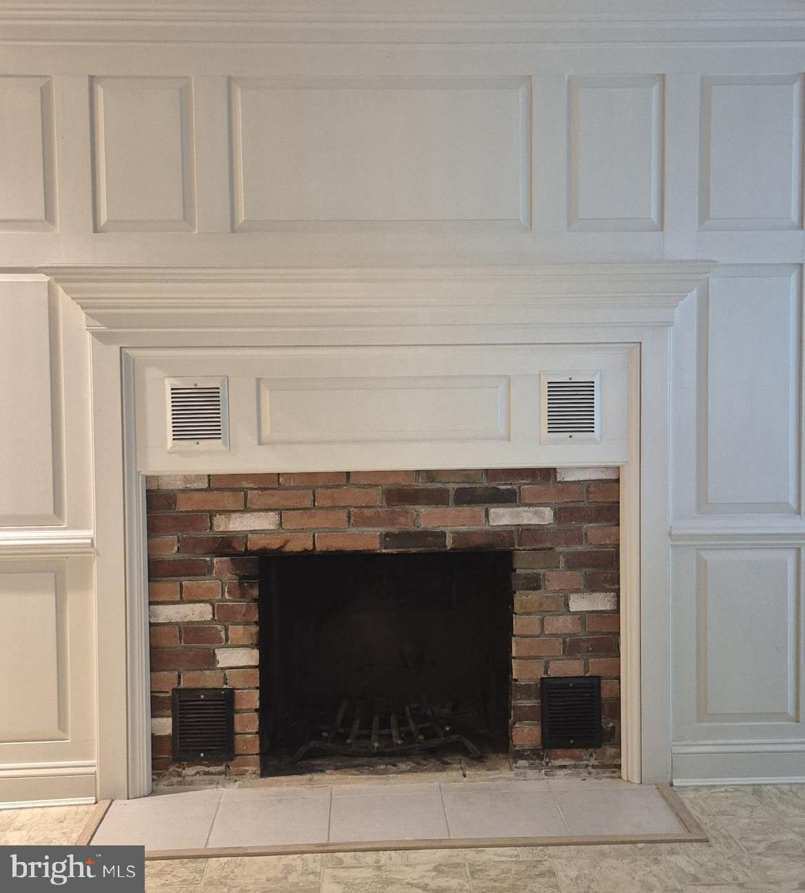 3896 5 Friars Road Salisbury, MD 21804 - Photo 10 of 60 a close view of a fireplace
