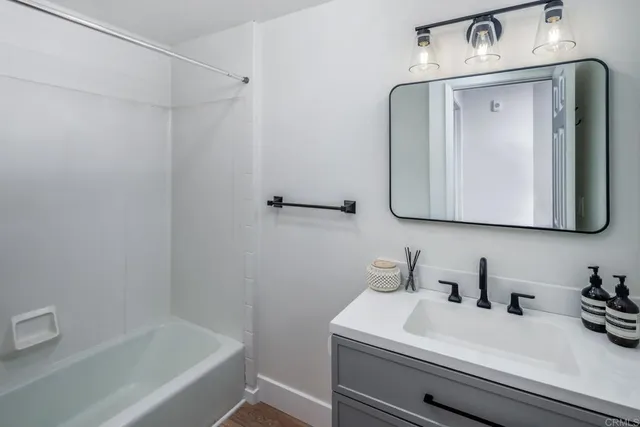 $4,350 | 2630 Pirineos Way, Unit 14, Carlsbad, CA 92009