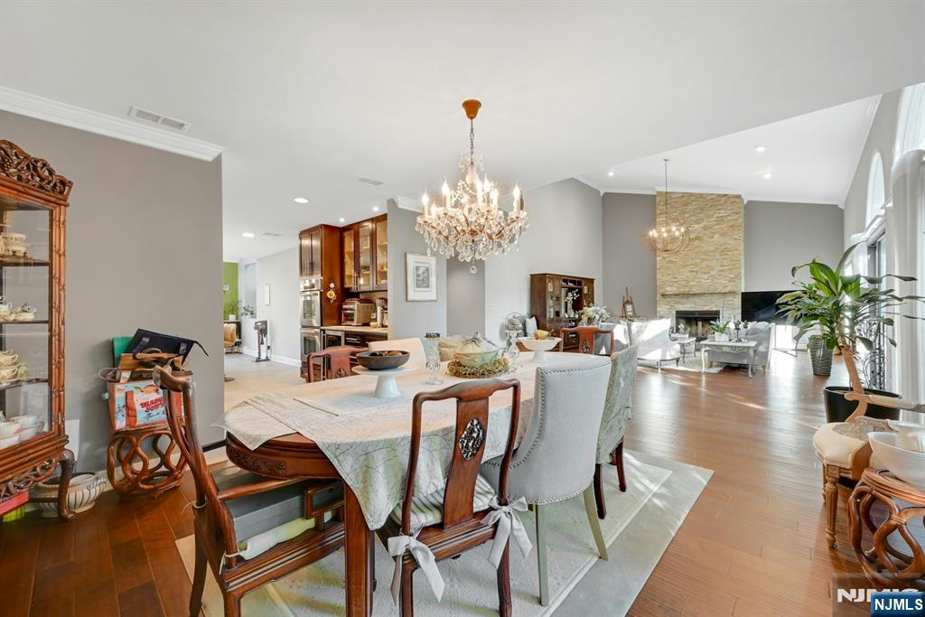 714 Holly Court, Unit 714 Norwood, NJ 07648 - Photo 11 of 44